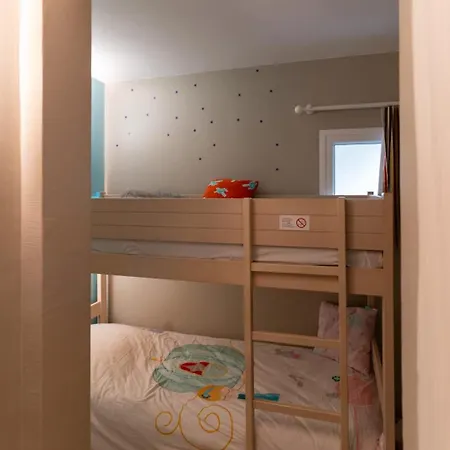 6-person Flat With Swimming Pool Tennis Court And Free Park 217 Le Touquet