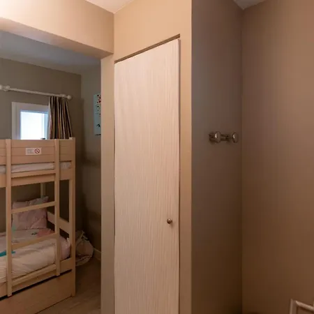 Apartment 6-person Flat With Swimming Pool Tennis Court And Free Park 217 *