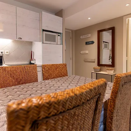 Appt 2 Pieces 6 Pers Avec Piscine Tennis Parking Gratuit 217